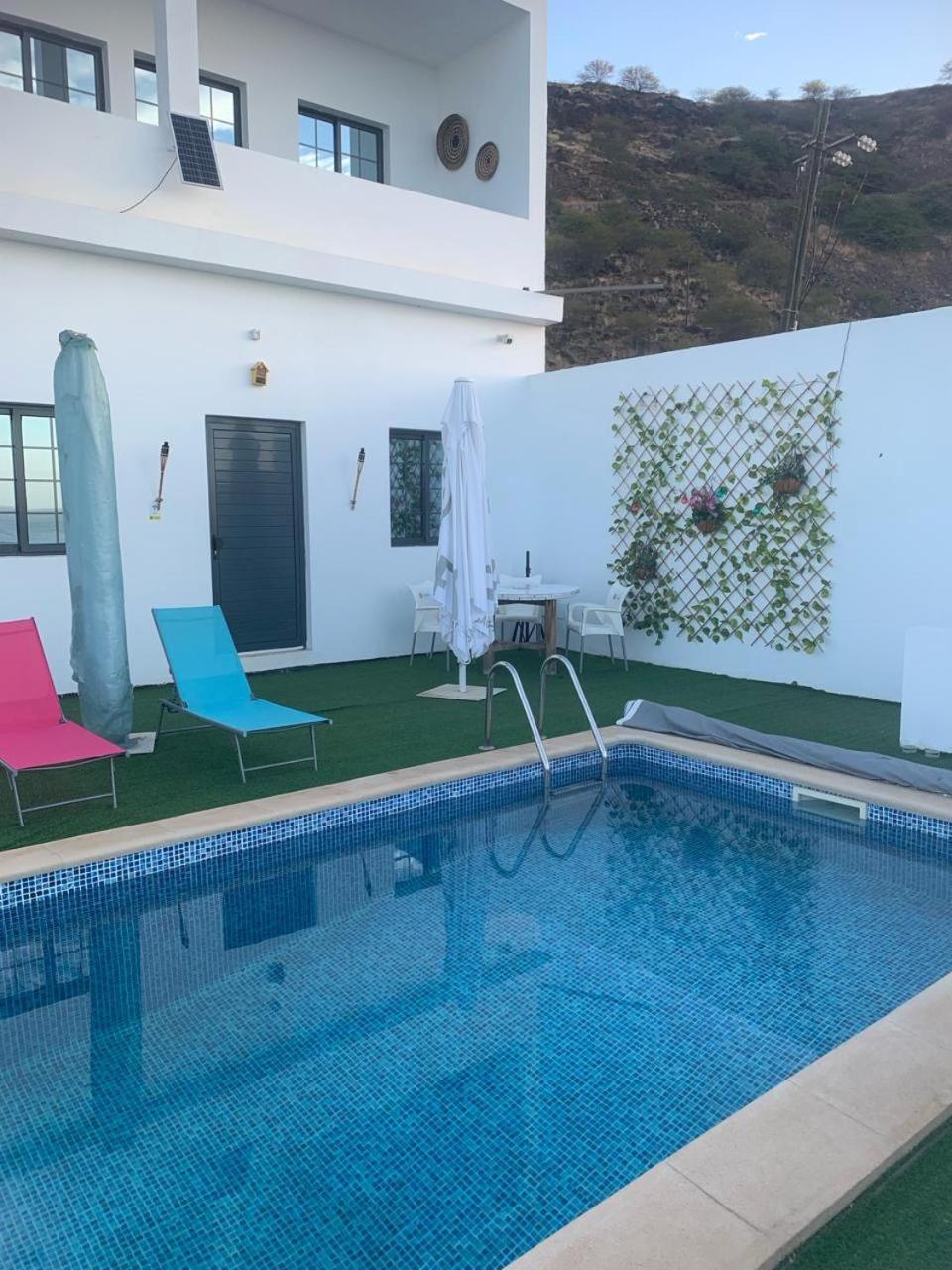Palmira House *